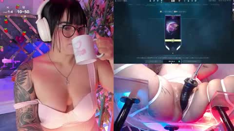 Aura online show from 11-26-25, 02:40