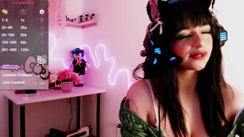 Moon online show from 01-05-26, 10:35