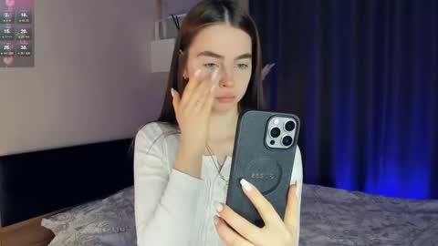 Mary online show from 02-20-25, 07:23