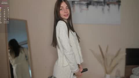 Mary online show from 03-09-26, 07:45