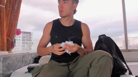 Etham online show from 11-22-25, 11:42