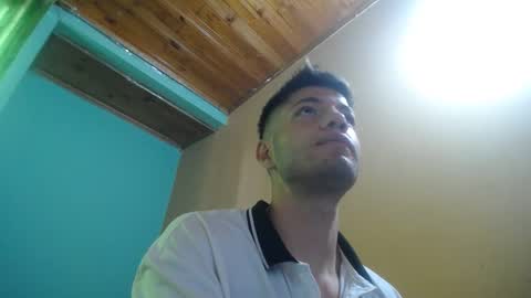 Snapshot of ethan_anavrin chatting on 01-26-25, 05:13 greetings sergi online show from 01-26-25, 05:13