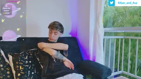 ethan and ava online show from 11-16-25, 12:44