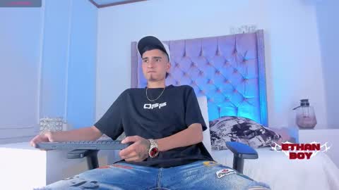 Ethan online show from 11-29-25, 09:40