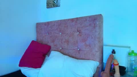 ethan  online show from 01-16-26, 02:26