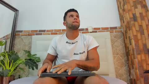 ethan helmut online show from 01-20-25, 11:13