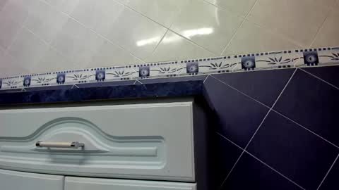 ethan helmut online show from 01-28-25, 07:43