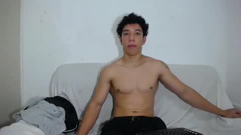 Snapshot of ethan_noir chatting on 02-21-25, 10:15 Ethan Noir online show from 02-21-25, 10:15