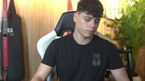 ethan_occonor online show from 11-25-25, 12:43