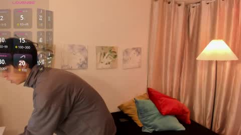 Snapshot of ethan_qop chatting on 05-18-26, 11:05 Ethan online show from 05-18-26, 11:05