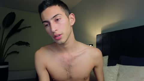 Snapshot of ethan_skiny_ chatting on 12-26-24, 02:33 Joan online show from 12-26-24, 02:33