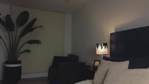 Snapshot of ethan_skiny_ chatting on 01-12-25, 03:28 Joan online show from 01-12-25, 03:28