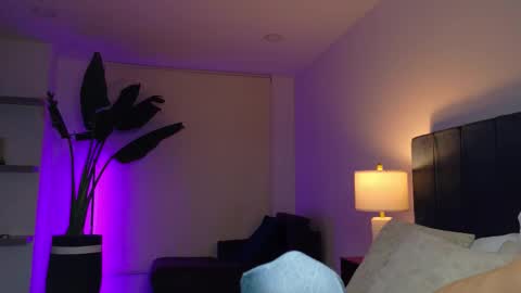 Snapshot of ethan_skiny_ chatting on 03-02-26, 03:20 Joan online show from 03-02-26, 03:20