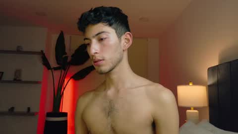 Snapshot of ethan_skiny_ chatting on 04-15-26, 05:36 Joan online show from 04-15-26, 05:36