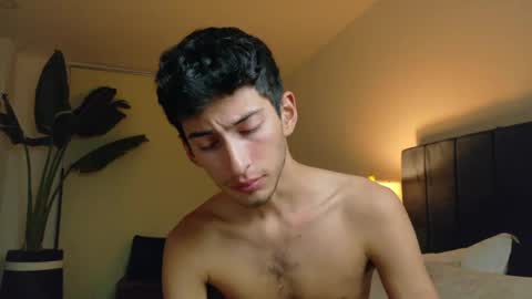 Snapshot of ethan_skiny_ chatting on 05-05-26, 05:37 Joan online show from 05-05-26, 05:37