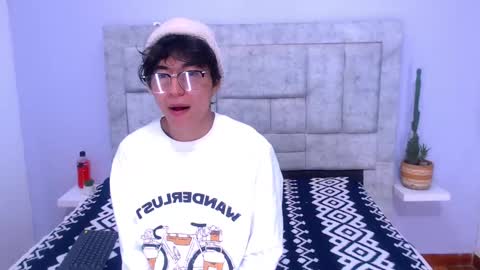 Ethan Villa online show from 02-04-25, 12:55