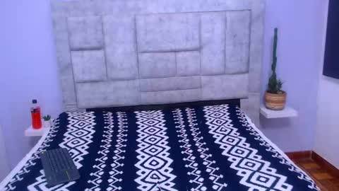 Ethan Villa online show from 02-04-25, 03:57