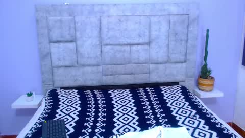 Ethan Villa online show from 02-04-25, 07:00