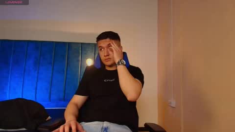 ethanconnor_ online show from 10-06-25, 12:24