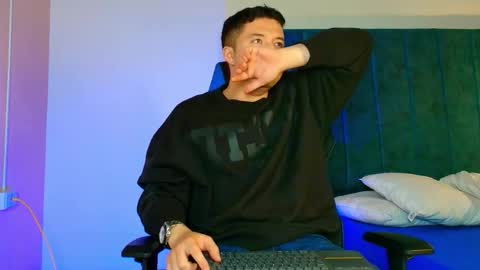 ethanconnor_ online show from 10-18-25, 12:17