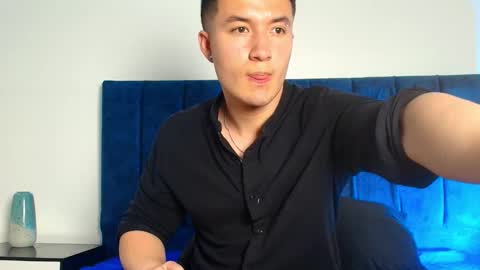 ethanconnor_ online show from 11-26-25, 08:32