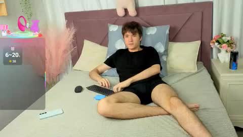 Snapshot of ethansinful chatting on 10-05-25, 09:13 Ethan online show from 10-05-25, 09:13