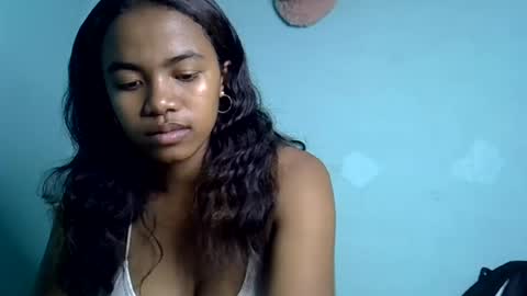 Snapshot of ethenabeauty0 chatting on 07-28-26, 04:27 Dinah online show from 07-28-26, 04:27
