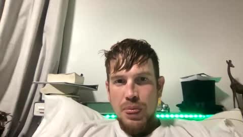 Snapshot of etphonehome369 chatting on 10-12-25, 03:38 etphonehome369 online show from 10-12-25, 03:38