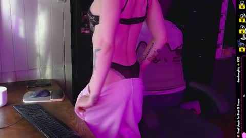 eughelynn online show from 01-27-25, 02:35