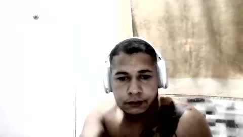 Snapshot of eujosebarretosc chatting on 02-23-26, 04:37 eujosebarretosc online show from 02-23-26, 04:37