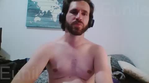 eunile online show from 09-21-25, 10:33