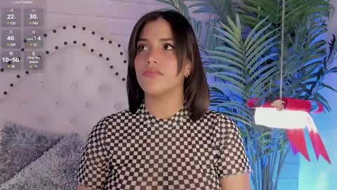 Snapshot of eureekaa chatting on 12-29-24, 03:44 Eurekaa online show from 12-29-24, 03:44