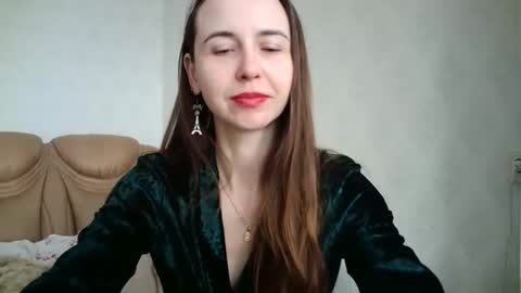 eva00186 online show from 02-15-26, 07:51