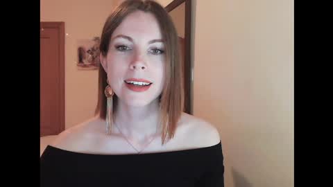 Snapshot of eva_cutesmile chatting on 04-30-26, 05:41 Eva online show from 04-30-26, 05:41
