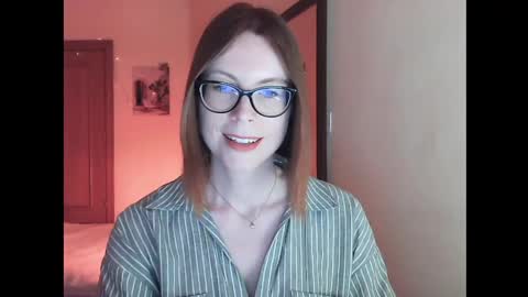 Snapshot of eva_cutesmile chatting on 05-26-26, 06:37 Eva online show from 05-26-26, 06:37