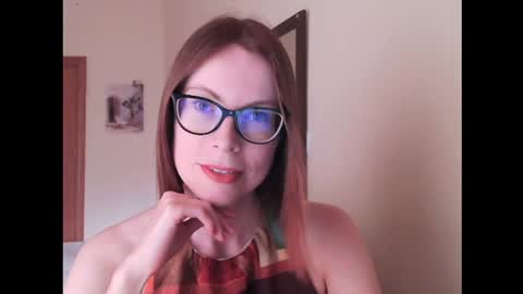 Snapshot of eva_cutesmile chatting on 06-20-26, 07:05 Eva online show from 06-20-26, 07:05