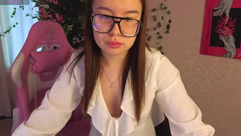 Eva online show from 05-21-26, 09:16
