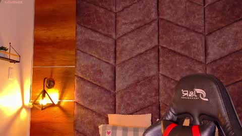 EVA DAEMON  online show from 06-26-26, 11:36