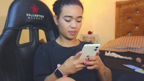 Eva Foxs  online show from 11-22-25, 01:26