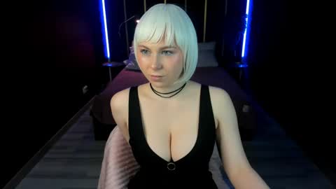 Eva online show from 05-31-26, 06:09