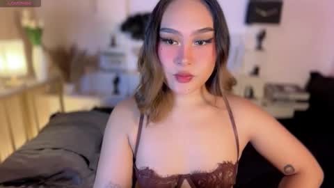 Queen Eva Mazikeen online show from 03-06-26, 09:11