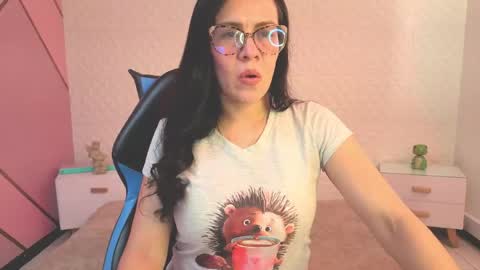 Eva  online show from 05-15-26, 02:57