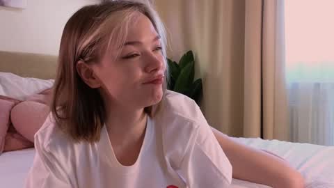 Eva online show from 02-15-25, 11:28