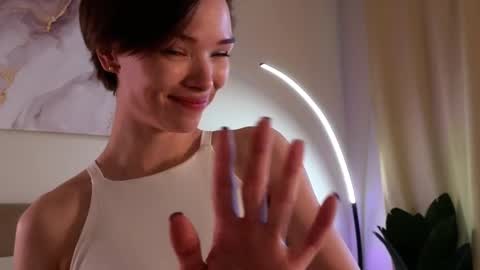 Eva online show from 02-26-25, 12:36