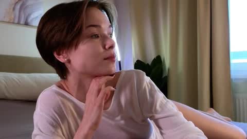 Eva online show from 03-03-25, 12:27