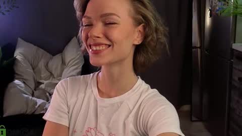 Eva online show from 10-26-25, 05:41