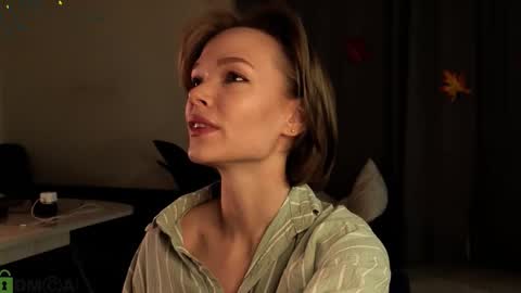 Eva online show from 11-17-25, 02:12