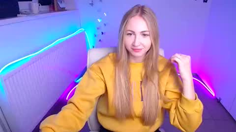 Eva online show from 10-18-25, 11:11