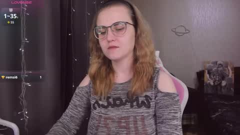 Eva online show from 12-17-25, 12:11