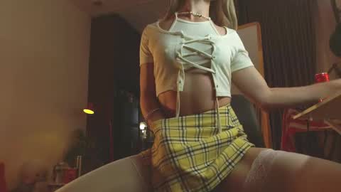 Eva online show from 10-12-25, 06:23